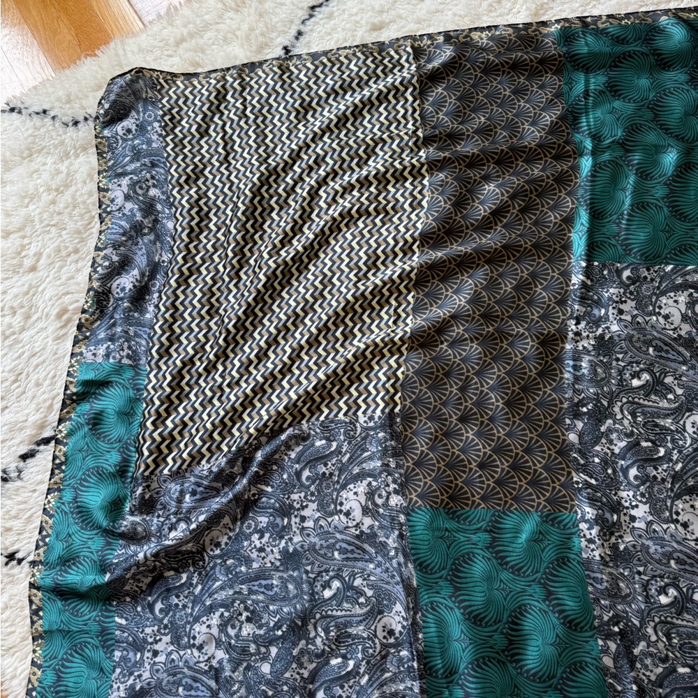 Silk Multicolor Patterned Scarf